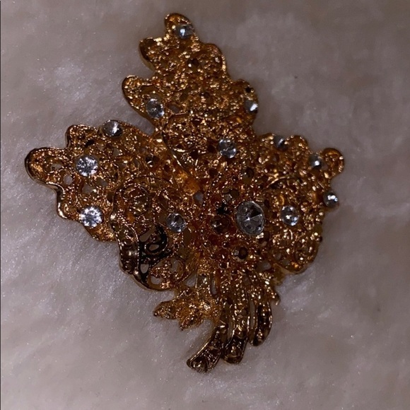 Gold tone faux  diamond costume pin brooch - Picture 2 of 7